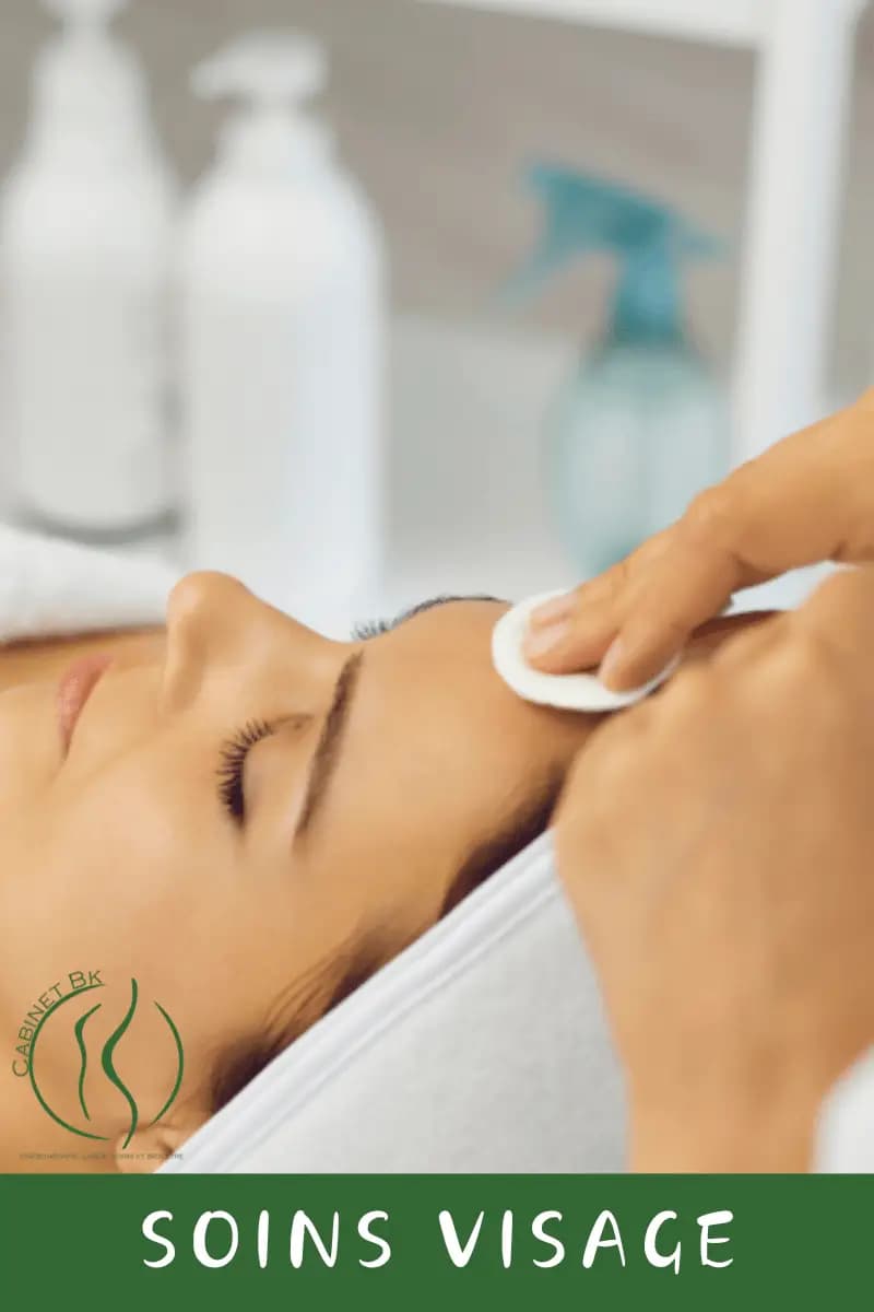 عناية الوجه بالرباط – هيدرافيشيال وميكرونيدلينغ